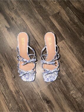 MIA Lavender Blue Floral Strappy Slide Heels